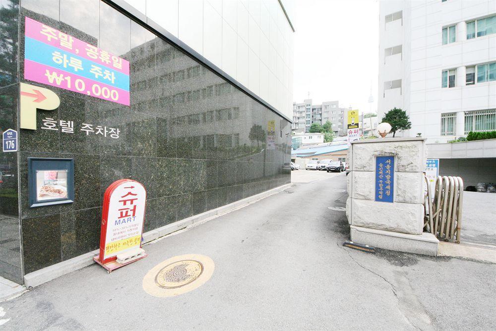 Guesthouse Myeongdong 2 Seúl Exterior foto
