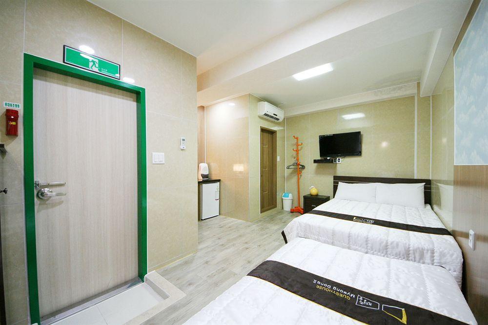 Guesthouse Myeongdong 2 Seúl Exterior foto