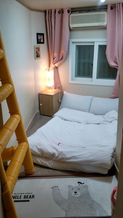 Guesthouse Myeongdong 2 Seúl Exterior foto