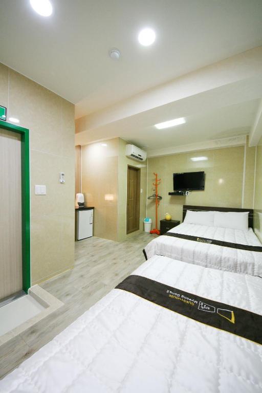 Guesthouse Myeongdong 2 Seúl Habitación foto